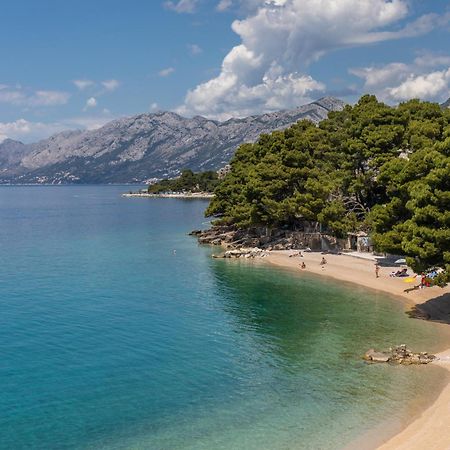 Apartments By The Sea Brela, Makarska - 18356 Екстер'єр фото