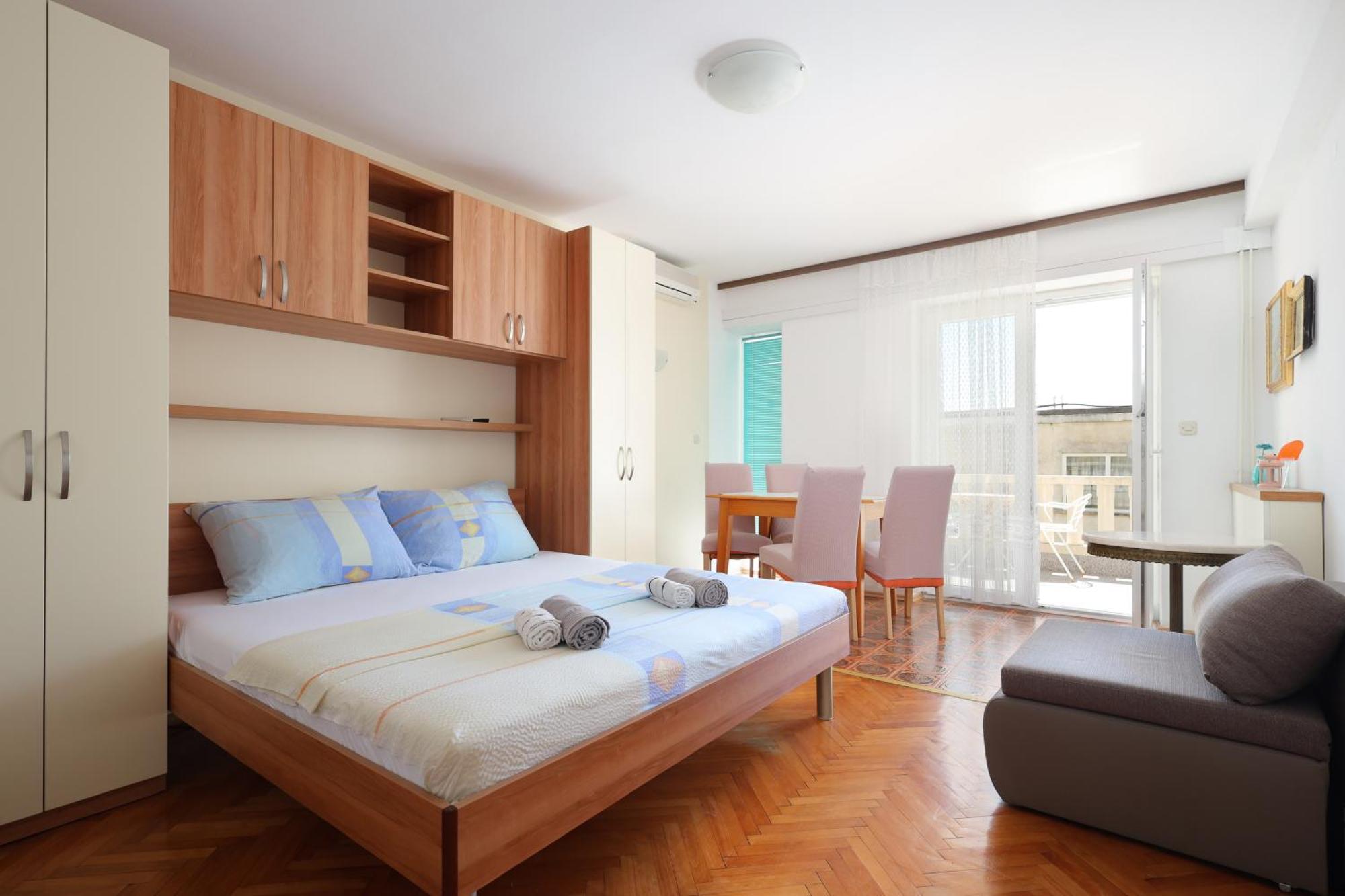 Apartments By The Sea Brela, Makarska - 18356 Екстер'єр фото