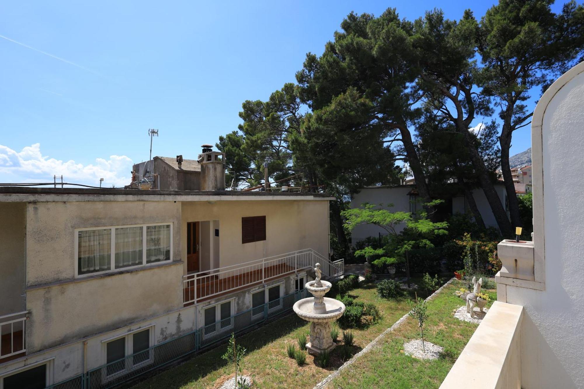 Apartments By The Sea Brela, Makarska - 18356 Екстер'єр фото