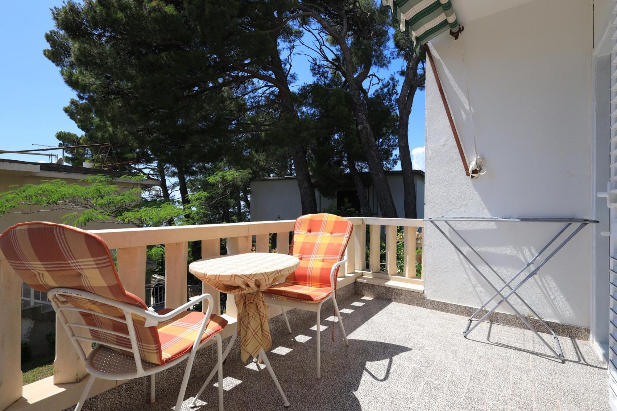 Apartments By The Sea Brela, Makarska - 18356 Екстер'єр фото