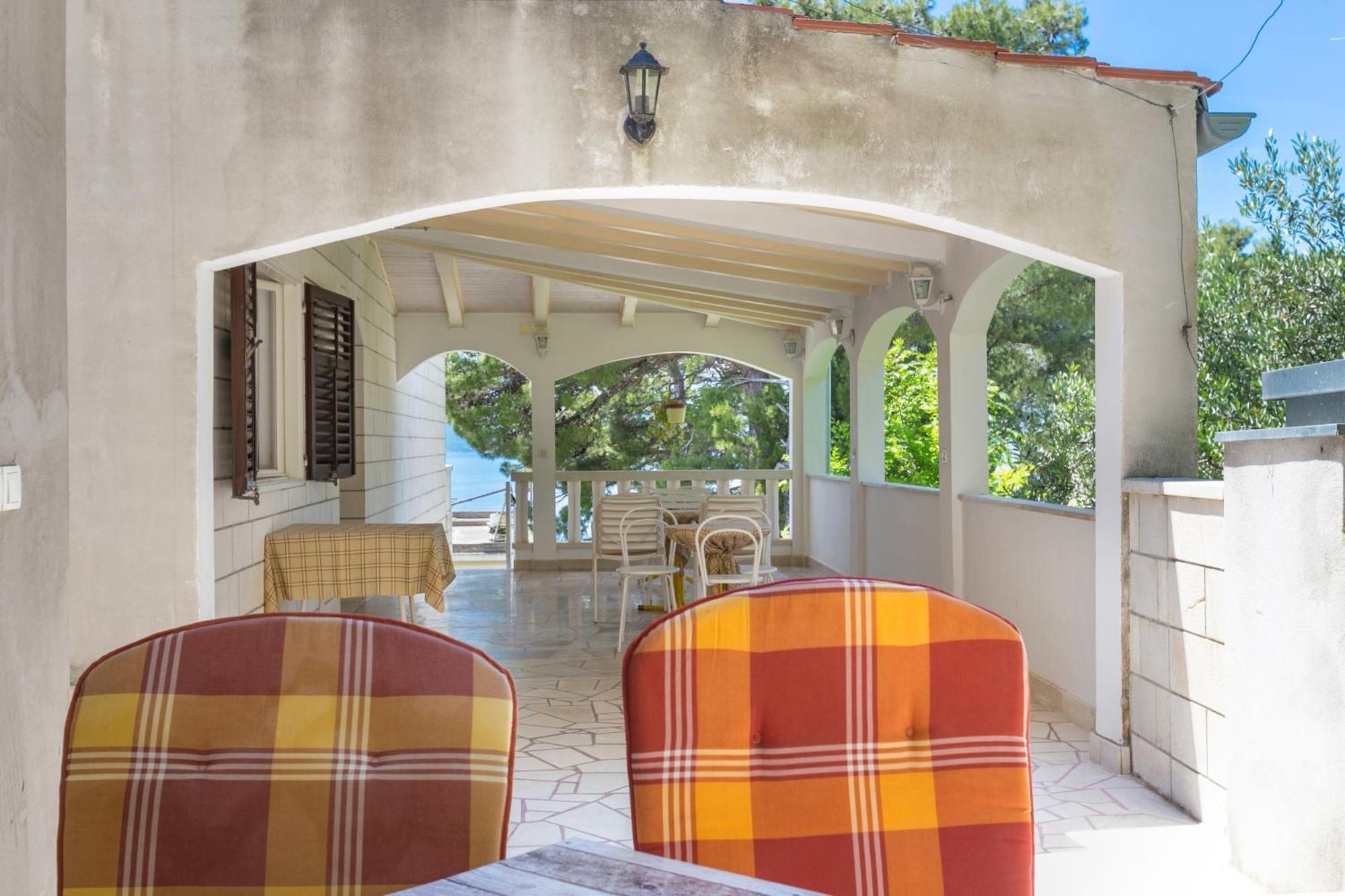 Apartments By The Sea Brela, Makarska - 18356 Екстер'єр фото